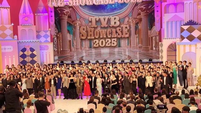 ！香港TVB演员收入竟然这么低！bsports网站登录完全想不到(图9)